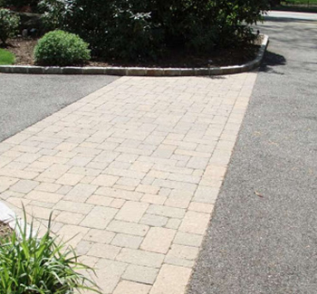 Image of a new driveway apron